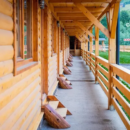 Casa Lu' Cojocar Lodge